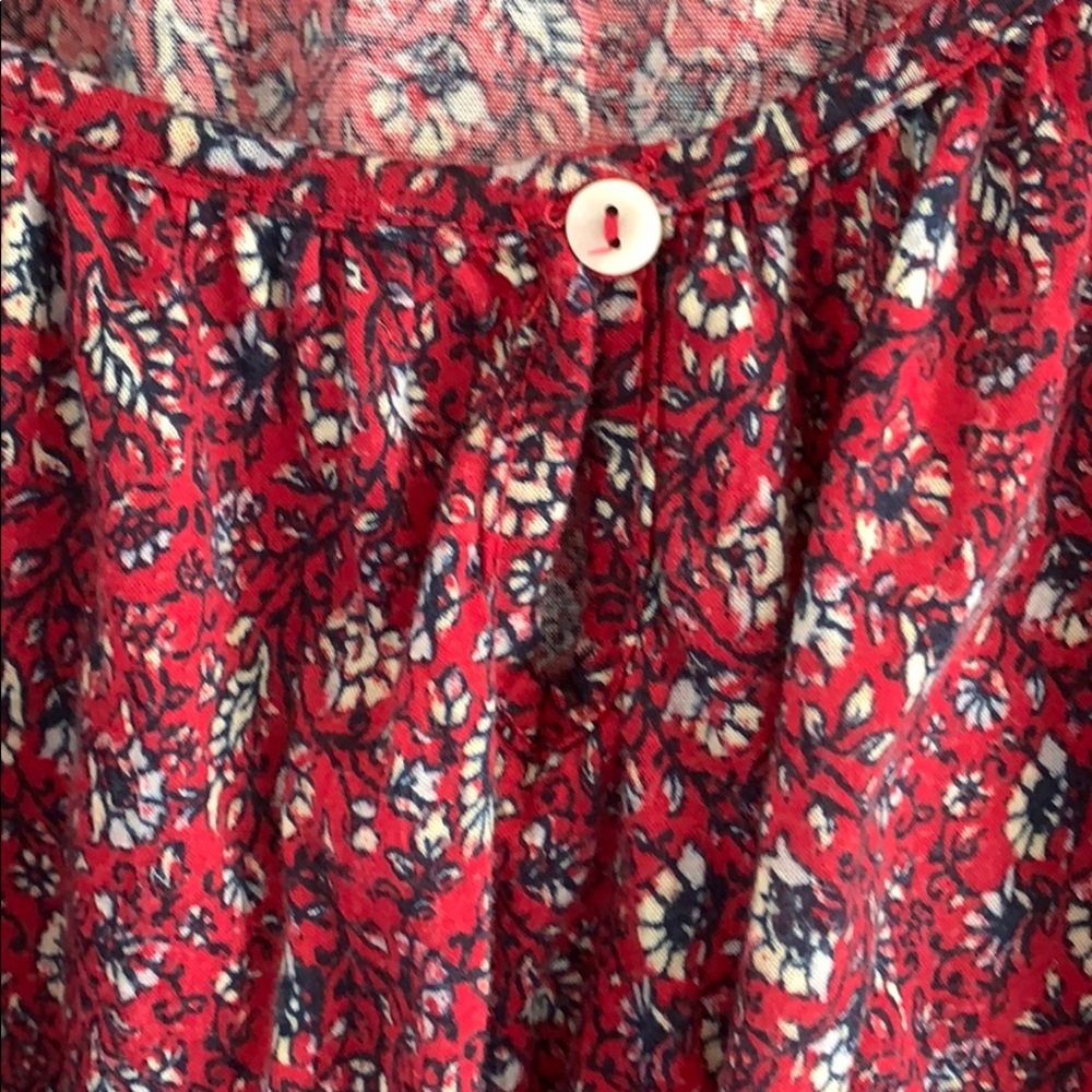 Red Tunic - Picture 4 of 4